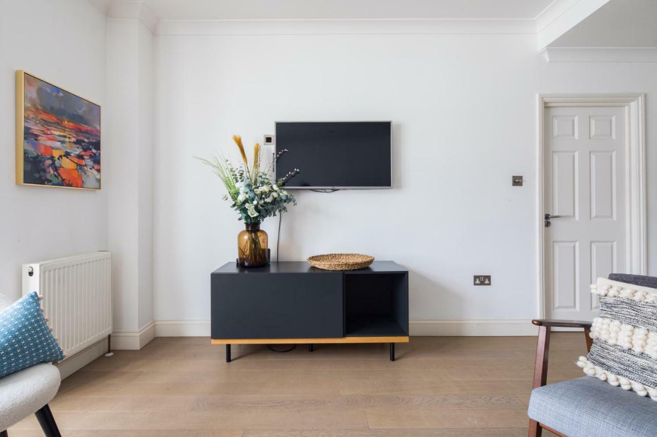 Gloucester Terrace By Lime Street 런던 외부 사진