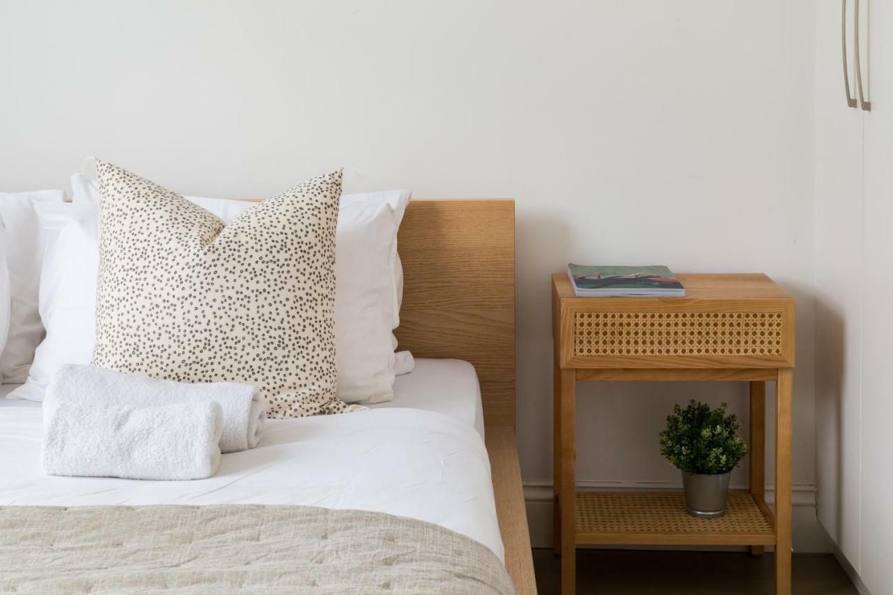Gloucester Terrace By Lime Street 런던 외부 사진